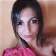 Laurea in scienze dell’educazione e diploma liceo linguistico. Disponibile per lezioni private per scuole elementari e medie